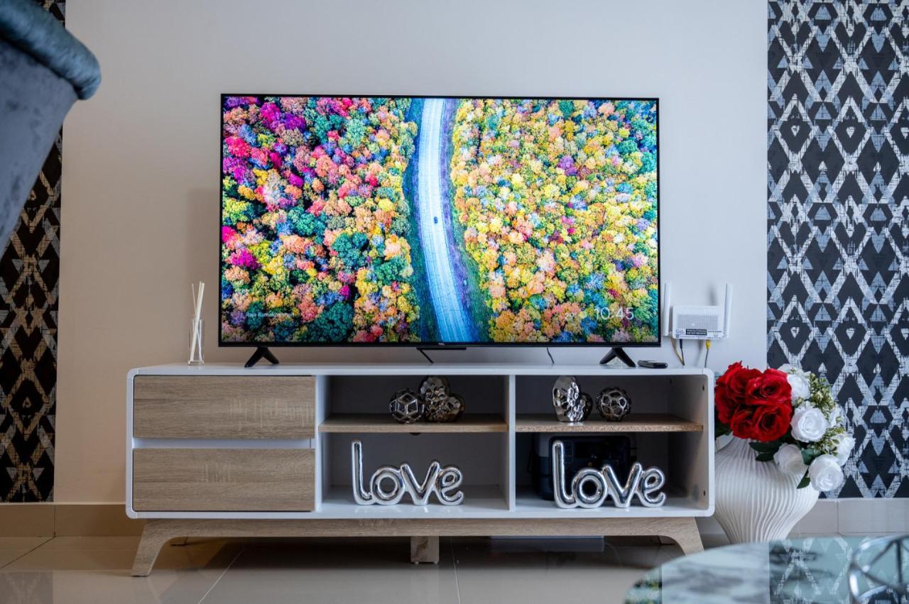 Apartment Gorgeous 503 The Millennial With Inverter Durban